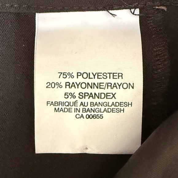 3/$30 - SMART SET - Straight Black Ankle Pants - Picture 5 of 9